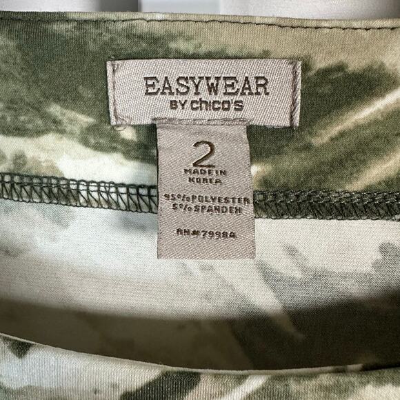 Chico's Easywear Green Beige Abstract Tunic Top L Slinky Business Casual Office‎ - Picture 2 of 7